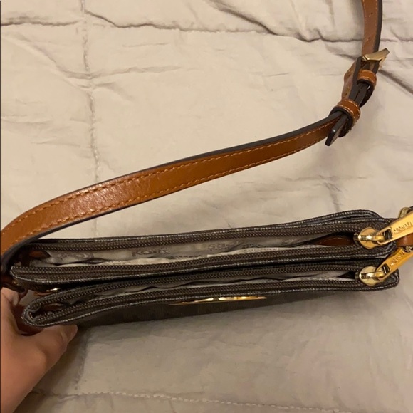 Michael Kors Crossbody Purse Monogram - Picture 2 of 7